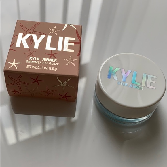 Kylie Cosmetics Aqua Mama Shimmer Eye Glaze